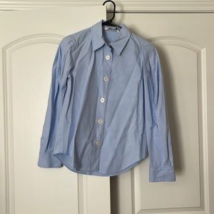 Puff sleeve button down